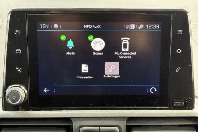Peugeot Partner (2021) thumbnail 27