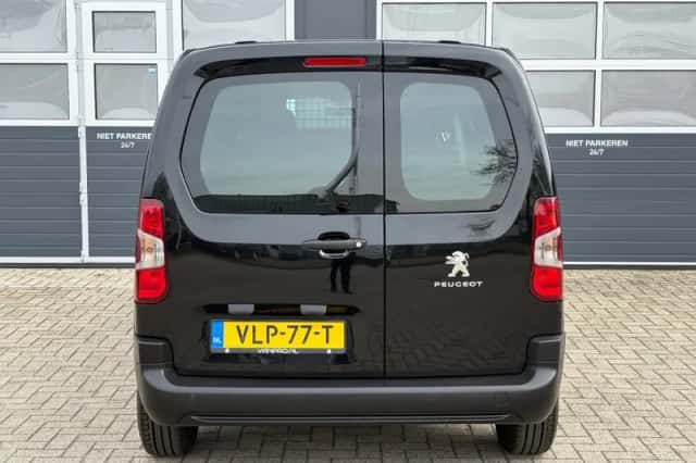 Peugeot Partner (2021) thumbnail 7