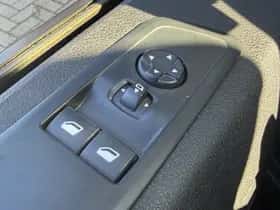 Opel Vivaro thumbnail 31