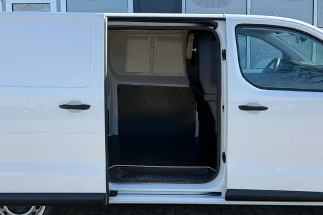 Opel Vivaro (2023) thumbnail 6