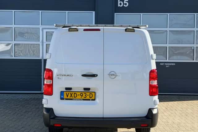 Opel Vivaro (2023) thumbnail 7