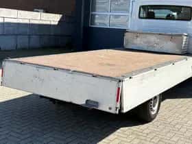 Volkswagen Crafter thumbnail 2
