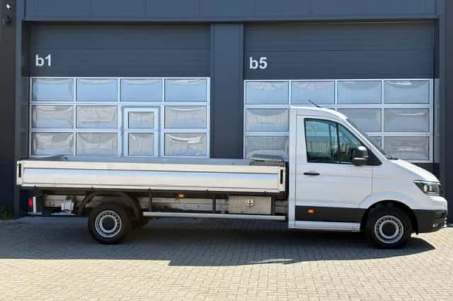 Volkswagen Crafter (2020) thumbnail 4