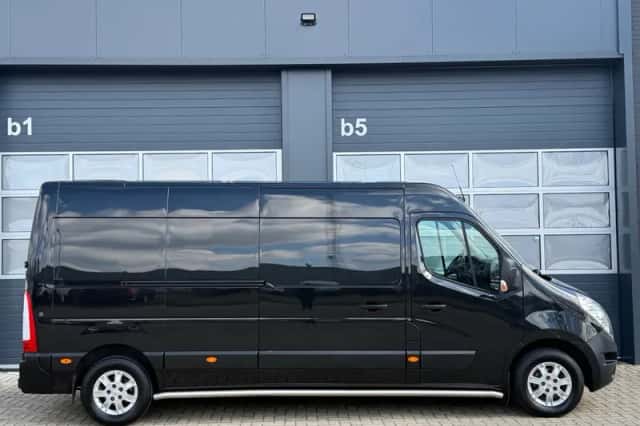 Renault Master (2015) thumbnail 4