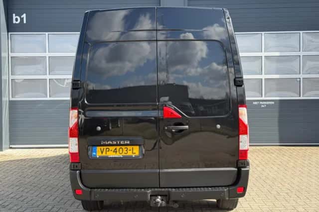 Renault Master (2015) thumbnail 6