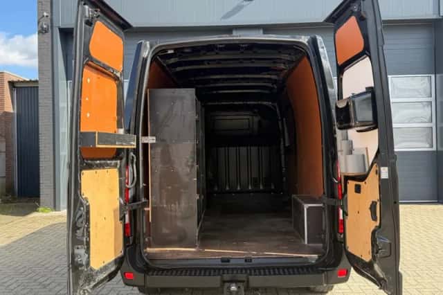 Renault Master (2015) thumbnail 9