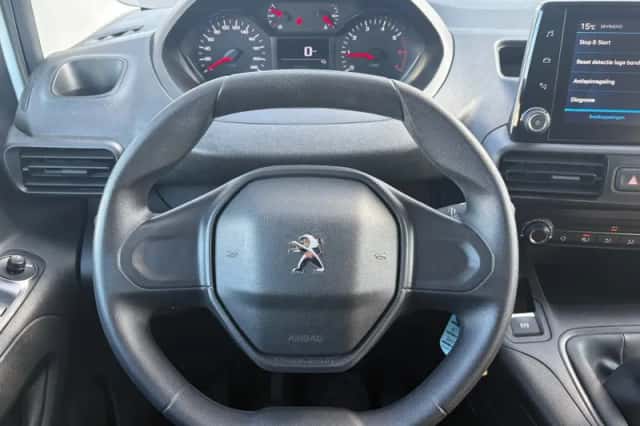 Peugeot Partner (2022) thumbnail 20