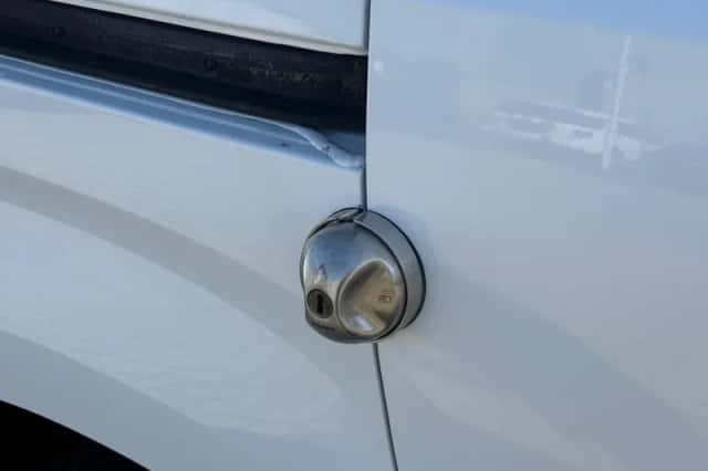 Peugeot Partner (2022) thumbnail 6