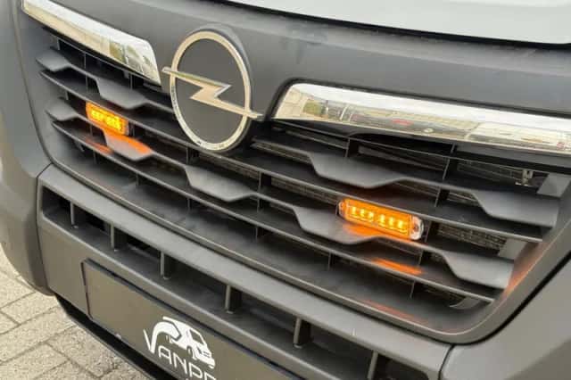 Opel MOVANO (2022) thumbnail 2
