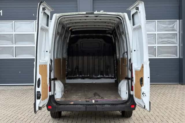 Renault Master (2023) thumbnail 8