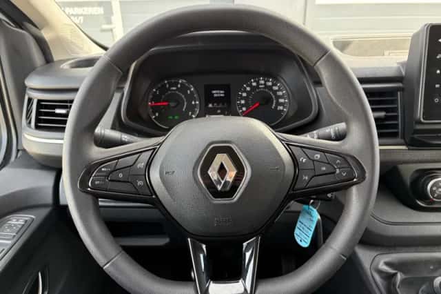 Renault Trafic (2023) thumbnail 20