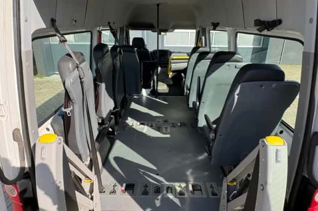 Volkswagen Crafter (2016) thumbnail 16