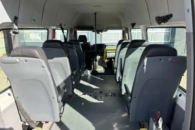 Volkswagen Crafter (2016) thumbnail 18