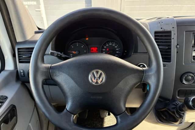 Volkswagen Crafter (2016) thumbnail 30