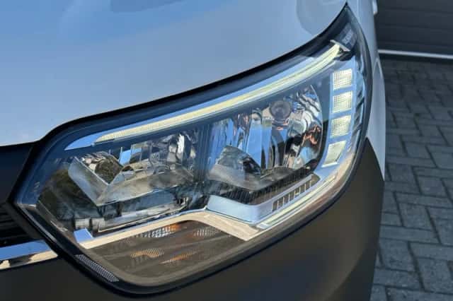 Renault Kangoo (2021) thumbnail 16