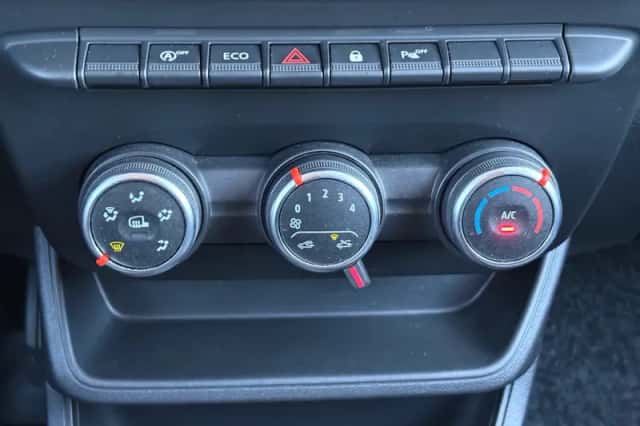 Renault Kangoo (2021) thumbnail 26