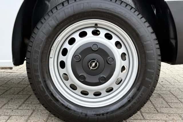 Opel Vivaro (2024) thumbnail 5