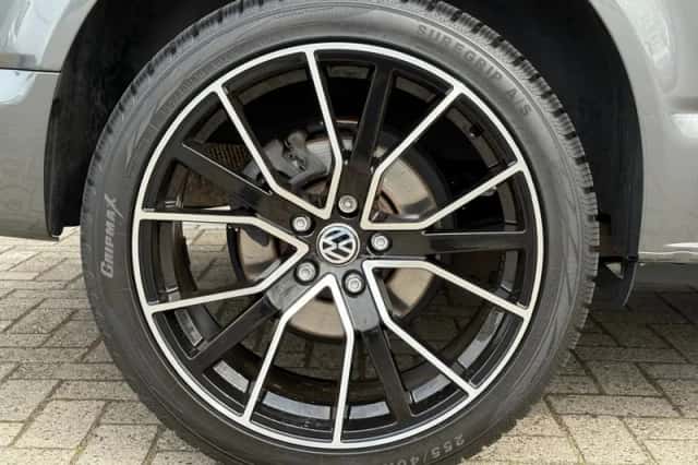 Volkswagen Transporter (2021) thumbnail 2