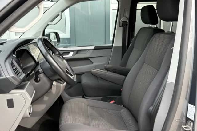 Volkswagen Transporter (2021) thumbnail 20