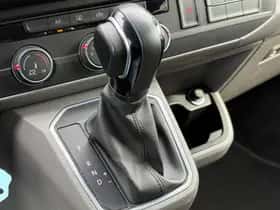 Volkswagen Transporter (2021) thumbnail 31