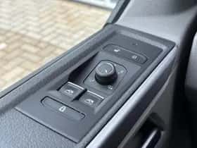 Volkswagen Transporter thumbnail 40