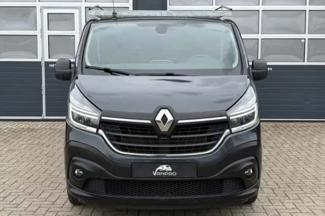 Renault Trafic (2021) thumbnail 15