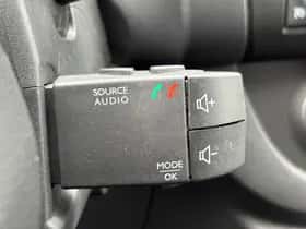 Renault Trafic thumbnail 25