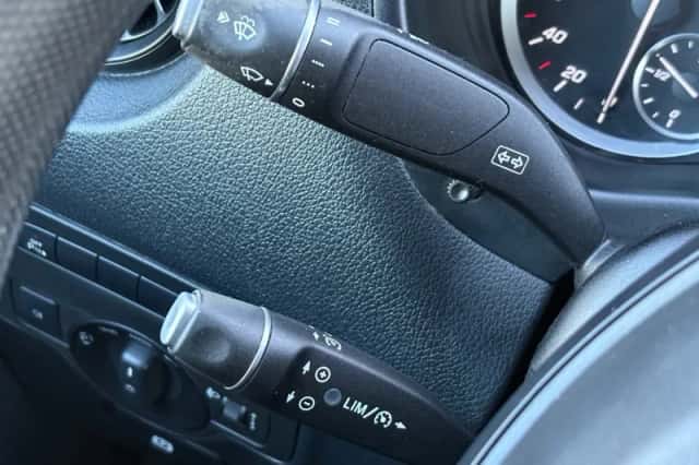 Mercedes-Benz Vito (2020) thumbnail 27