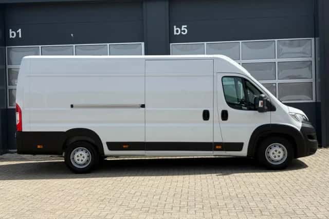 Opel MOVANO (2024) thumbnail 4