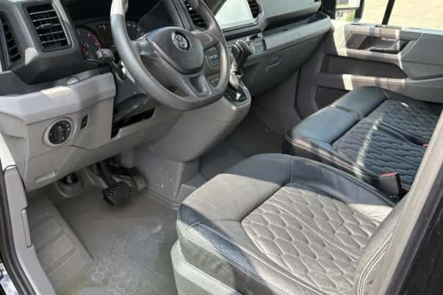 Volkswagen Crafter (2018) thumbnail 19