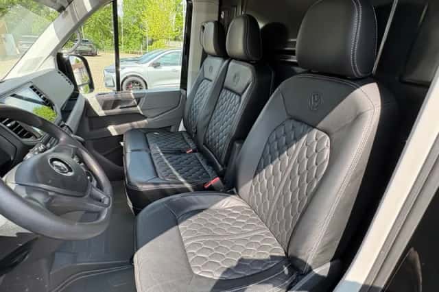 Volkswagen Crafter (2018) thumbnail 20