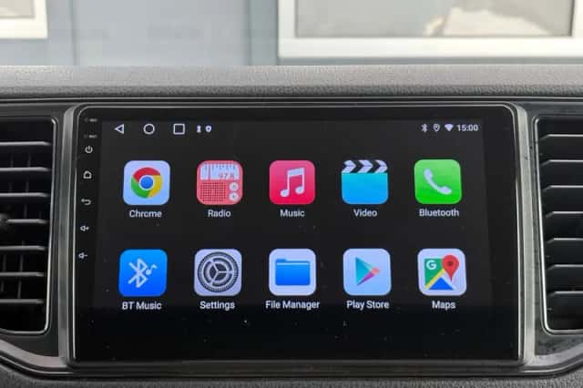 Volkswagen Crafter (2018) thumbnail 28