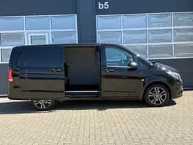 Mercedes-Benz Vito thumbnail 2