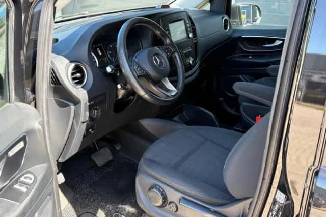 Mercedes-Benz Vito (2019) thumbnail 20