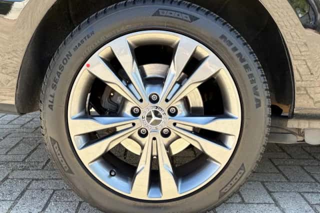 Mercedes-Benz Vito (2019) thumbnail 3