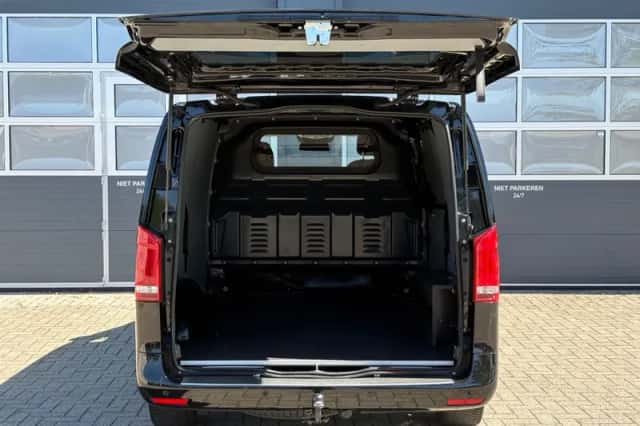 Mercedes-Benz Vito (2019) thumbnail 10