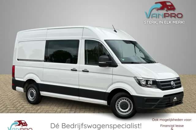Volkswagen Crafter (2018) thumbnail 1