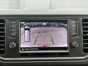 Volkswagen Crafter (2018) thumbnail 3