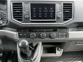 Volkswagen Crafter (2018) thumbnail 24