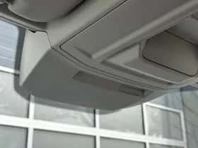 Volkswagen Crafter (2018) thumbnail 35