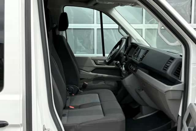 Volkswagen Crafter (2018) thumbnail 5