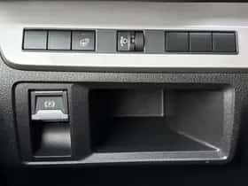Peugeot E-EXPERT (2024) thumbnail 39