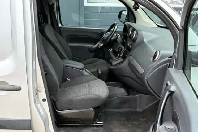 Mercedes-Benz Citan (2016) thumbnail 6