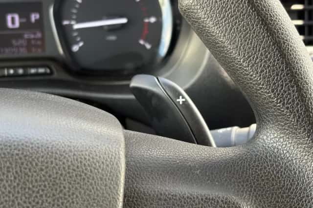 Opel Vivaro (2022) thumbnail 21