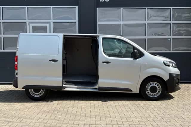 Opel Vivaro (2022) thumbnail 4