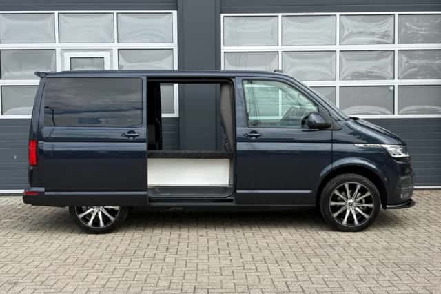 Volkswagen Transporter (2021) thumbnail 8