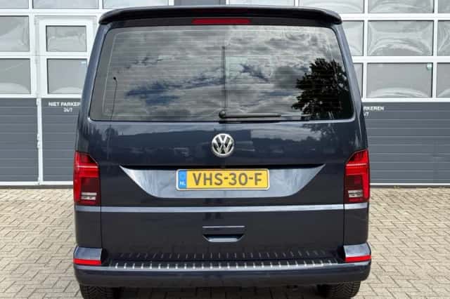Volkswagen Transporter (2021) thumbnail 10