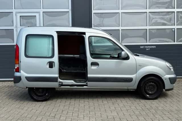 Renault Kangoo (2008) thumbnail 2