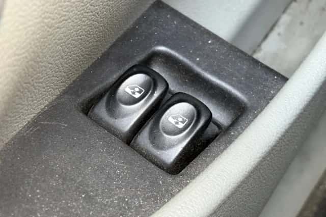 Renault Kangoo (2008) thumbnail 19