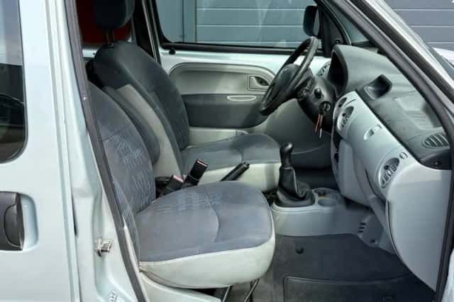 Renault Kangoo (2008) thumbnail 6